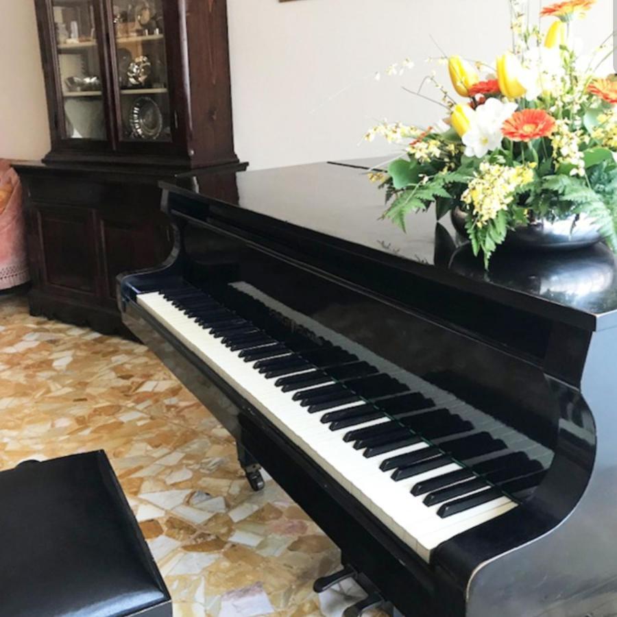 Casa Vida Apartment เกรโมนา ภายนอก รูปภาพ